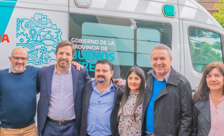  Nueva ambulancia para el Hospital Cordero