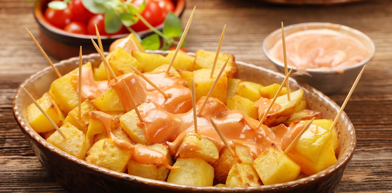 Patatas bravas