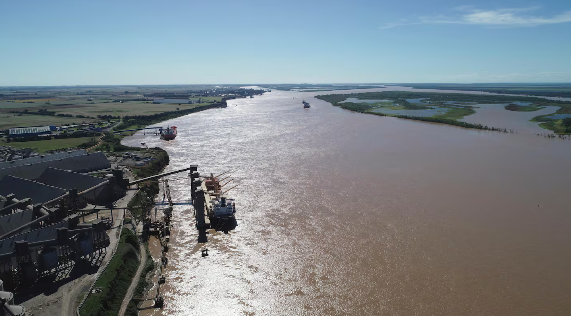 Represas e Hidrovía: el Gobierno avanzó con privatizaciones