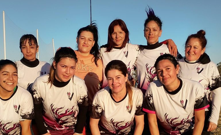  Las Lobis y Las Bravas son líderes a pura goleada